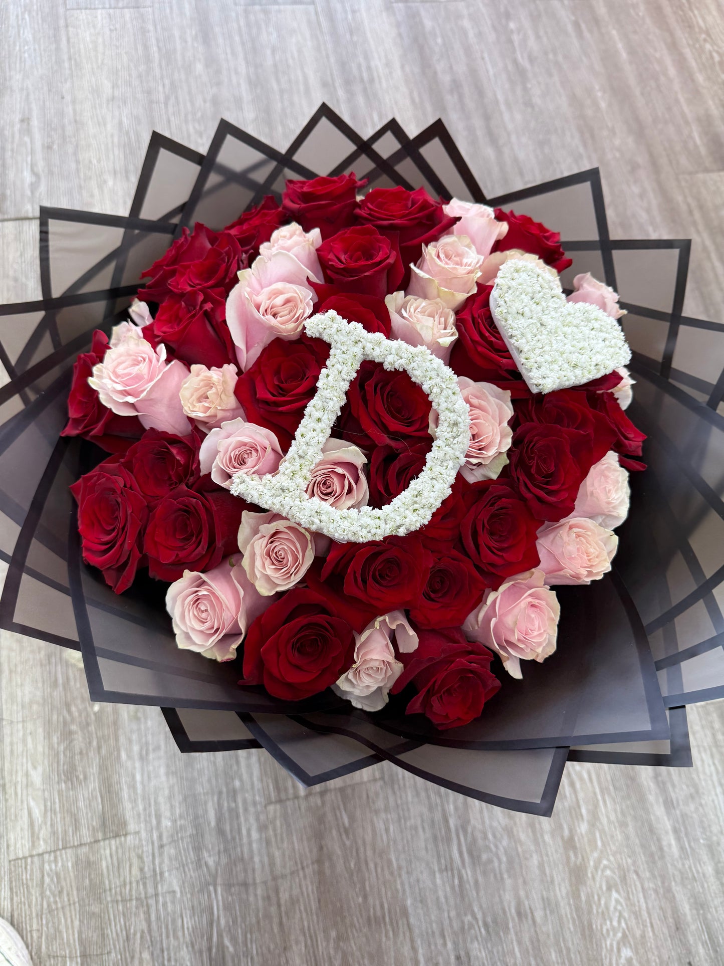 Theo’s signature bouquet