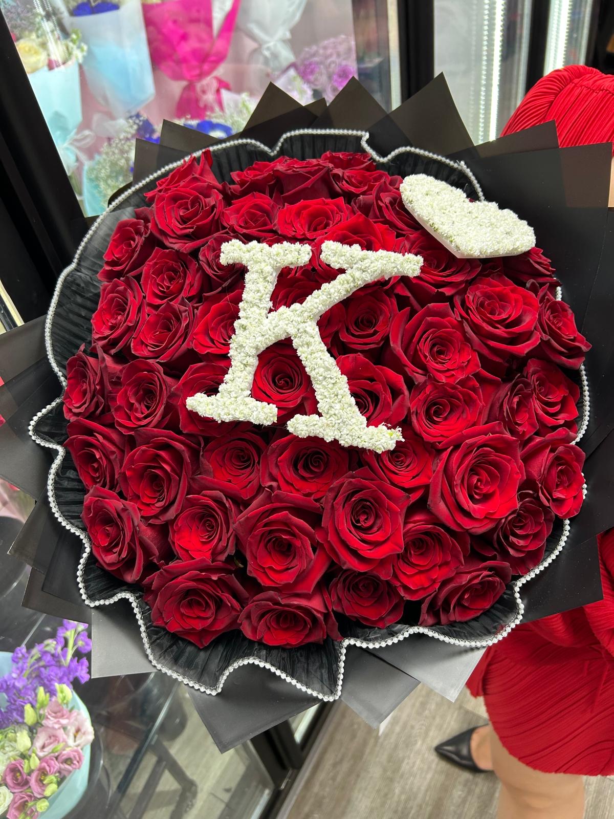Theo’s signature bouquet