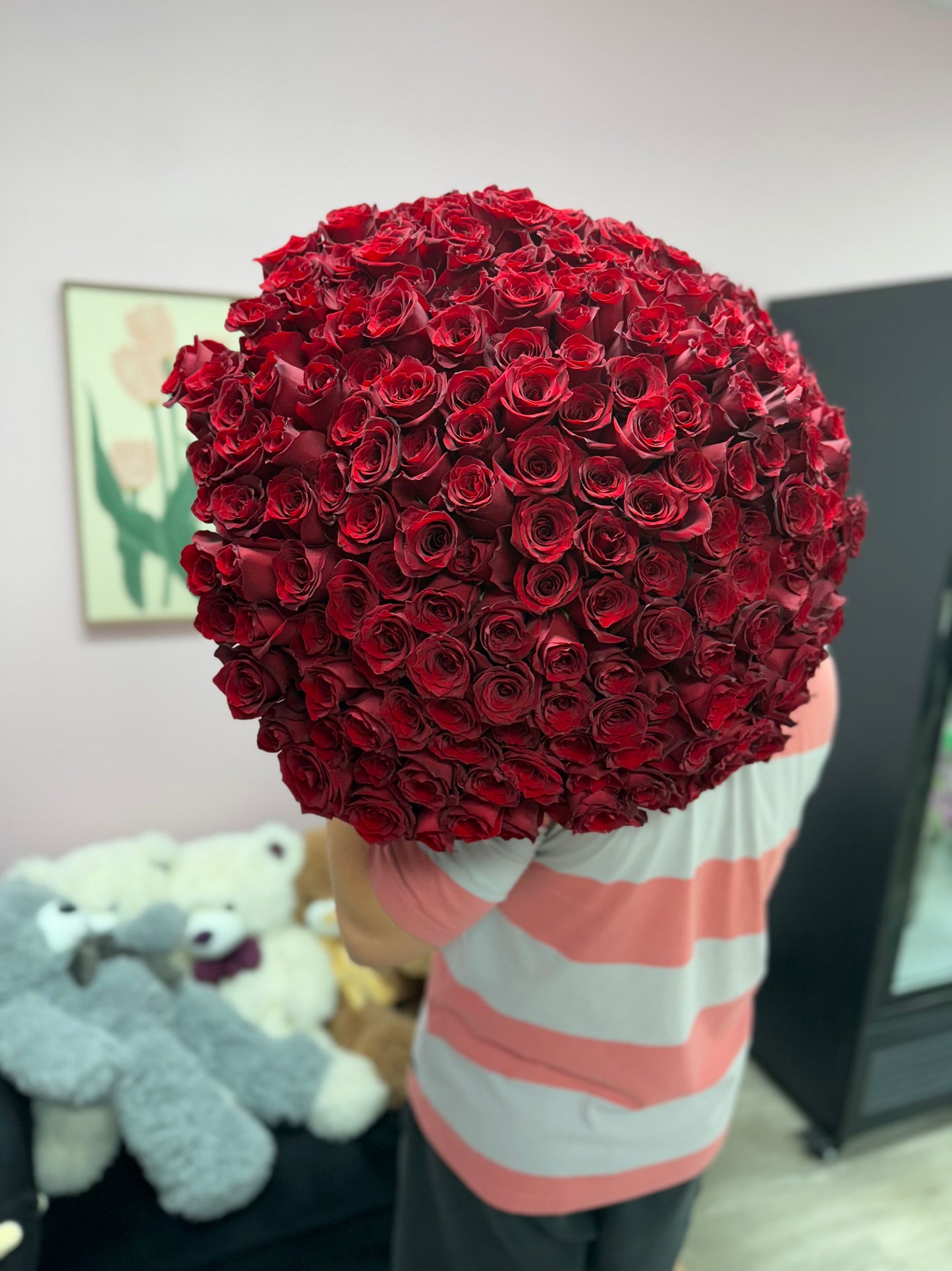 Classic Bouquet of Red Roses