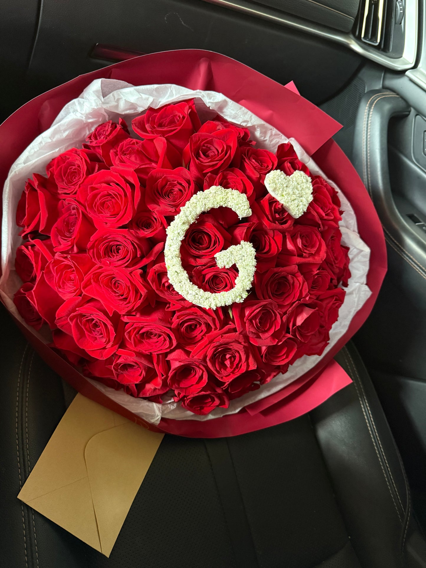 51 red roses + 1 Letter