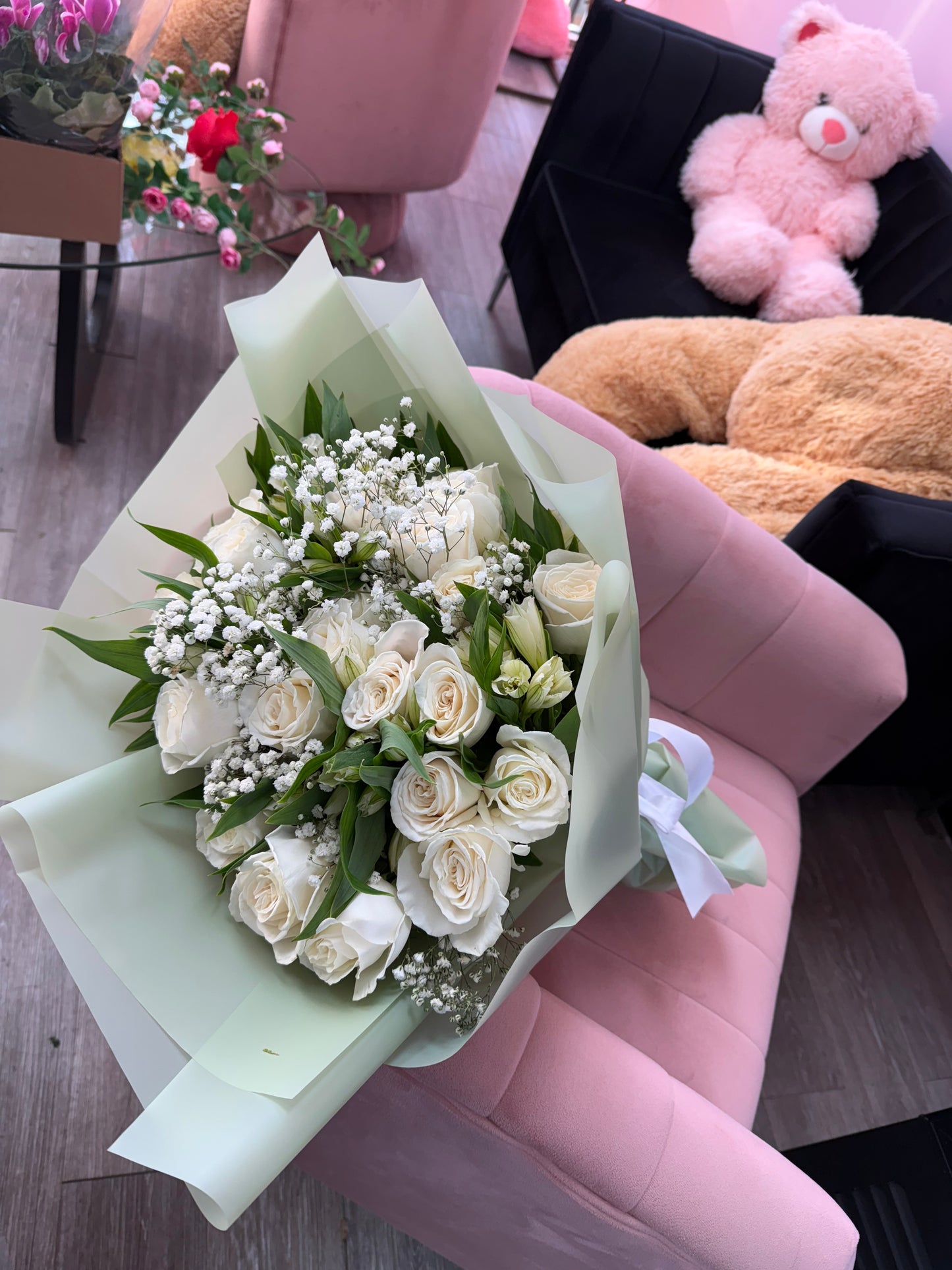 White snow bouquet