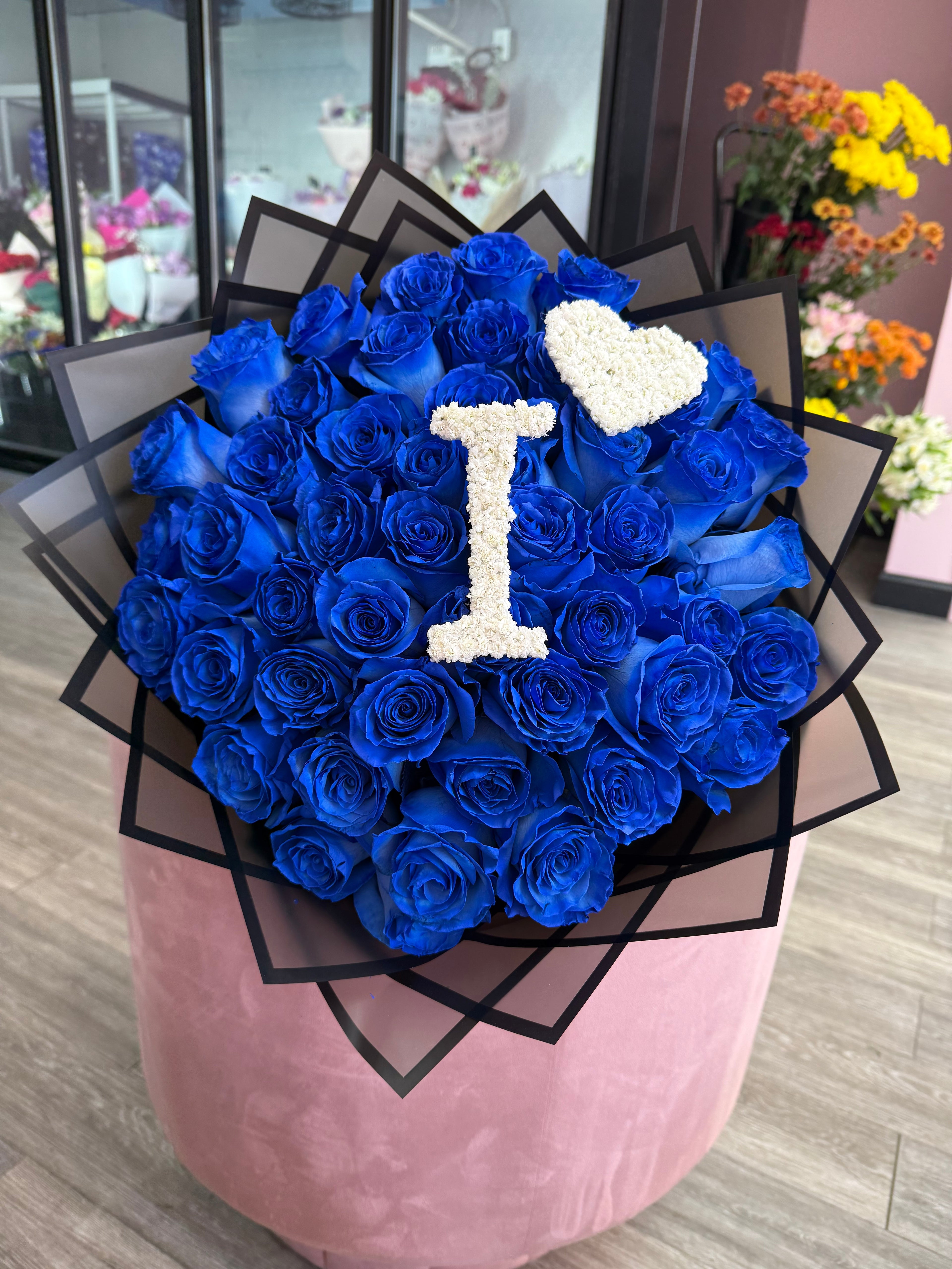 Blue Roses ( same day delivery )