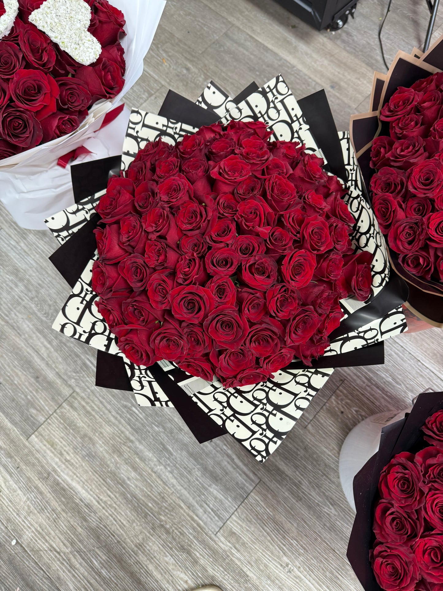 Set hugs x  kisses  Medium