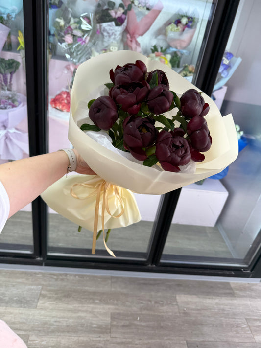 Burgundy peonies bouquet
