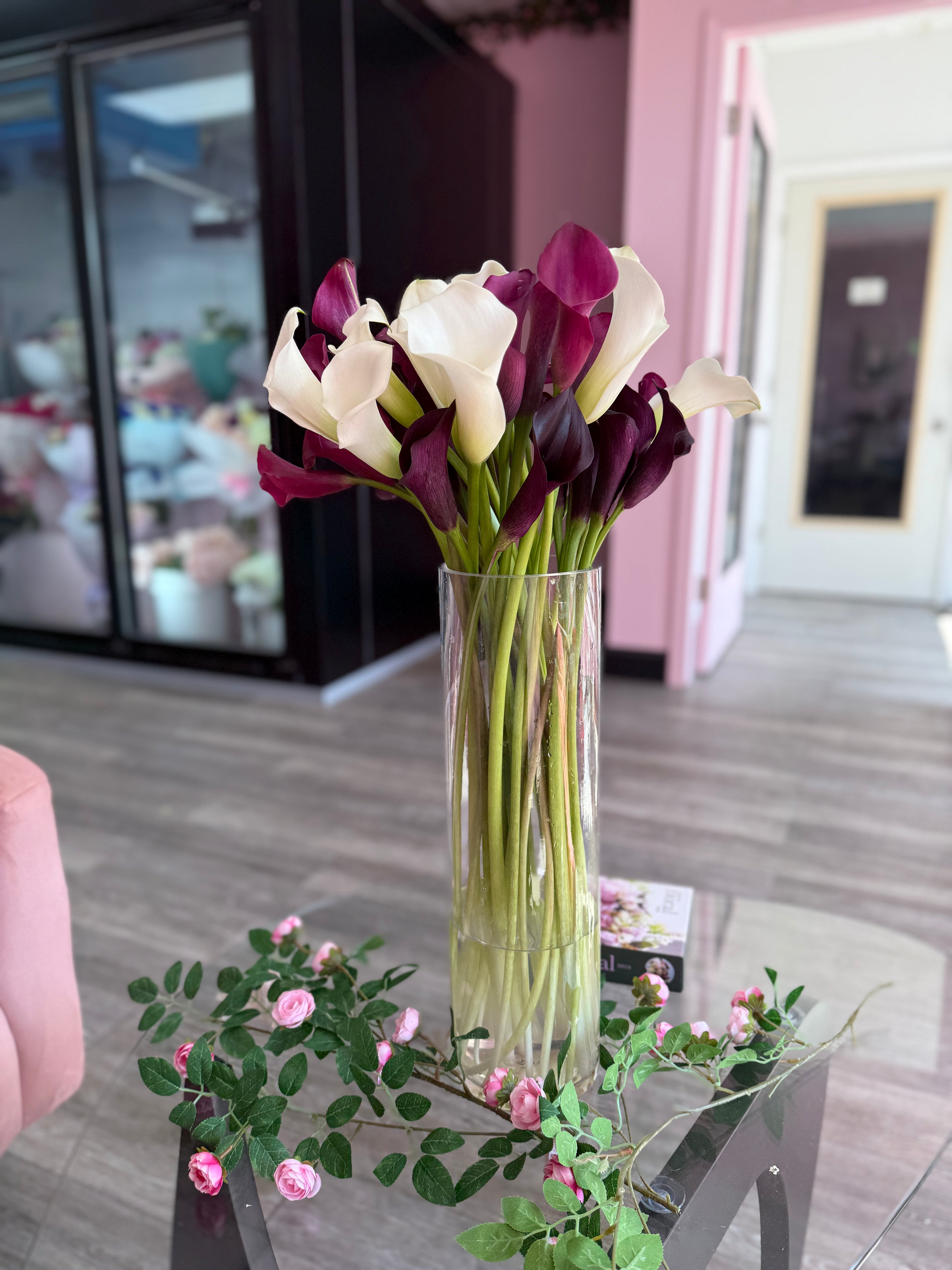 Calla lily + vase