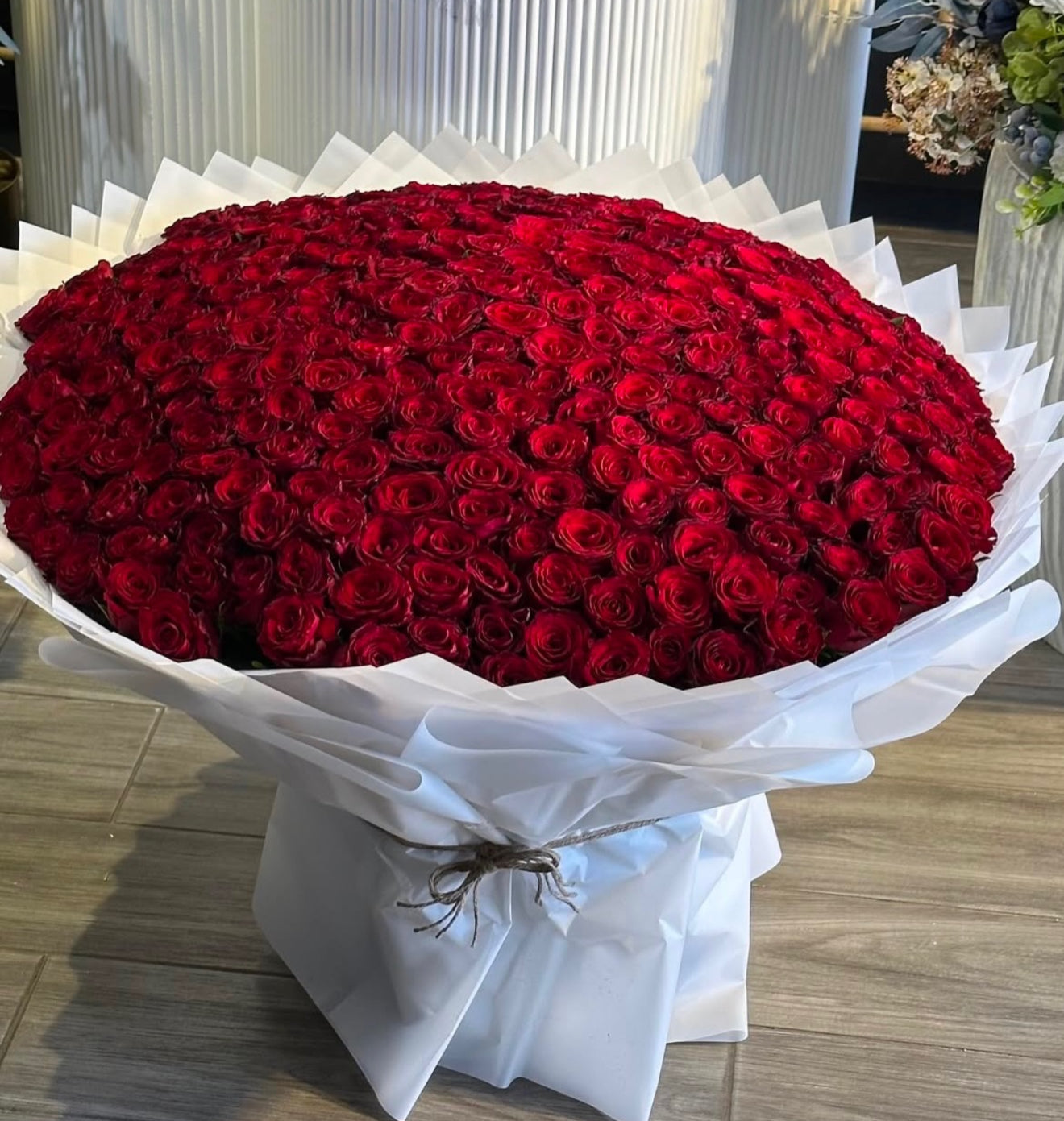 1000 roses 🌹