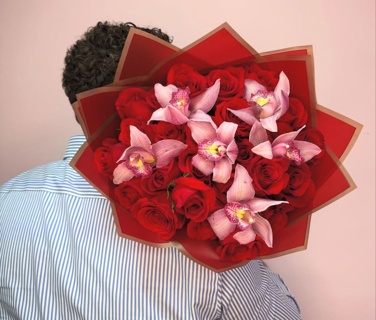 Roses of an Orchid